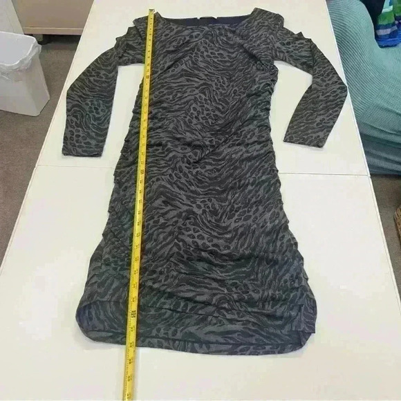 DKNYC animal print black and gray dress with tethered sides quality casual - Picture 4 of 7